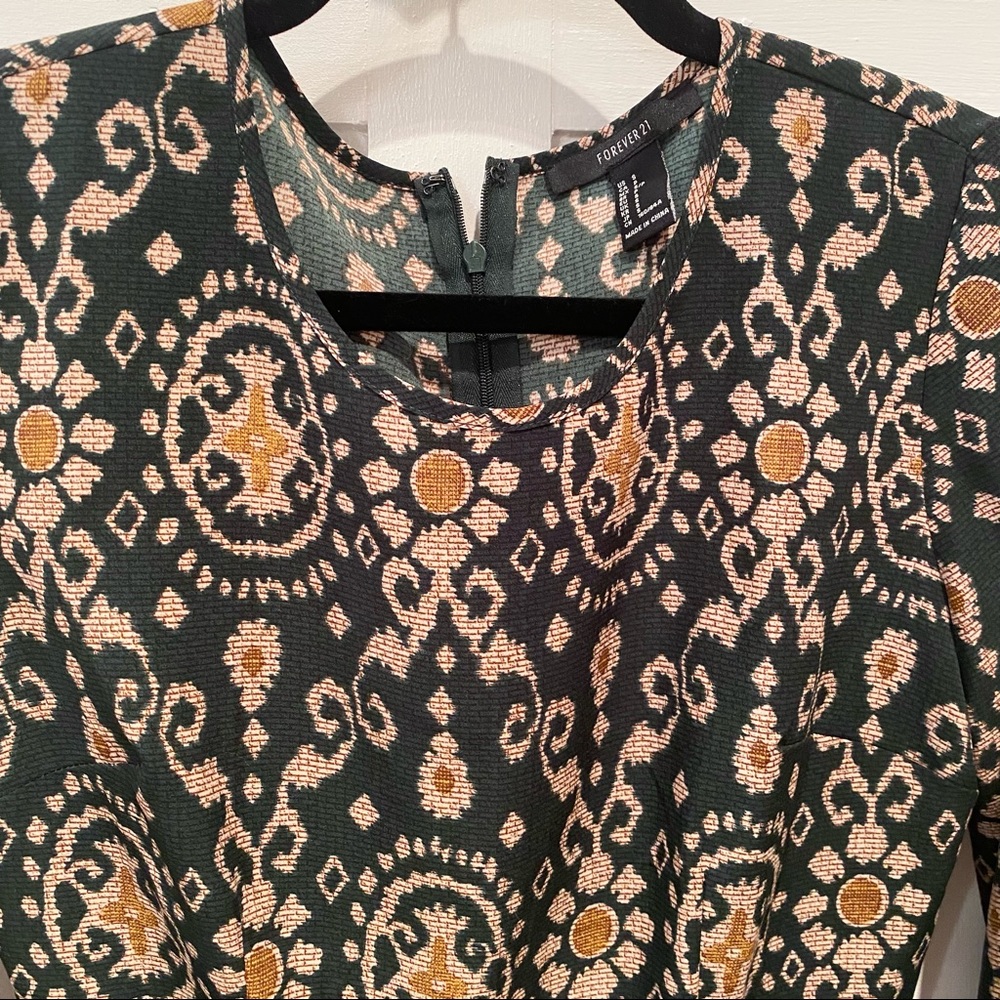 Forever21 Small Long Sleeve Rich Green Boho Dress - Picture 3 of 4